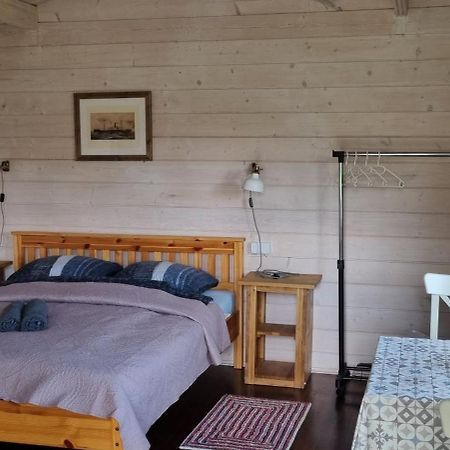 Campsite 37A - Wooden Cabins คาร์เคล ภายนอก รูปภาพ